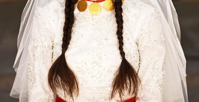 Zorla evlendirilmek istenen çocuk, düğün salonundan kurtarıldı