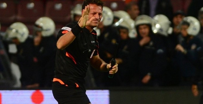 Hakemler Trabzonspor-Fenerbahçe maçı sonrası tarihi protesto hazırlığında