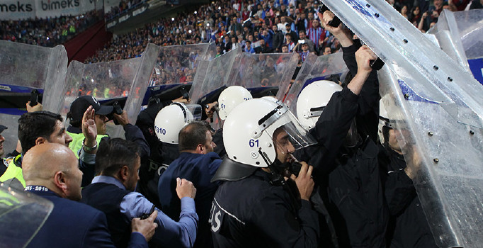 Trabzonspor’dan emniyete ve valiye suçlama geldi