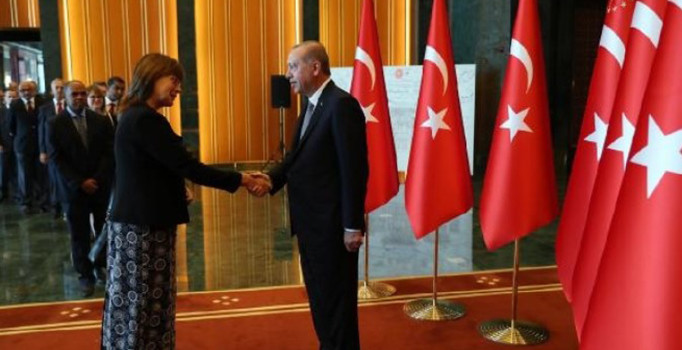 Erdoğan, Beştepe'de 30 Ağustos tebriklerini kabul etti 