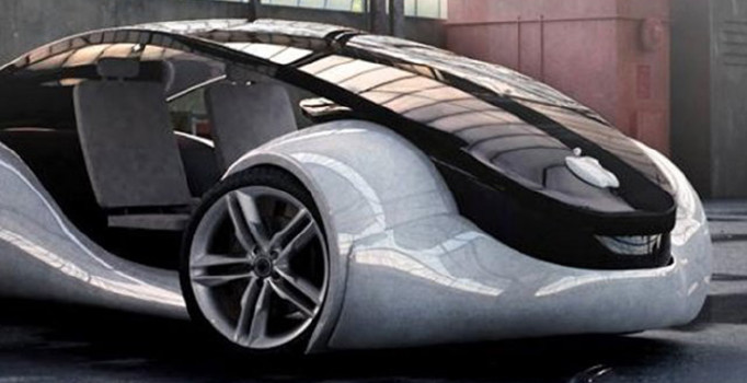 Apple'ın sürücüsüz aracı ilk kez kaza yaptı