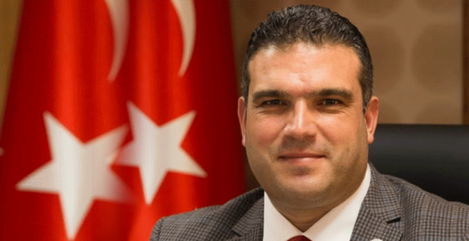 Şafak Ertan Çomaklı kimdir? Anadolu Üniversitesi Rektörü Şafak Ertan Çomaklı kaç yaşında?