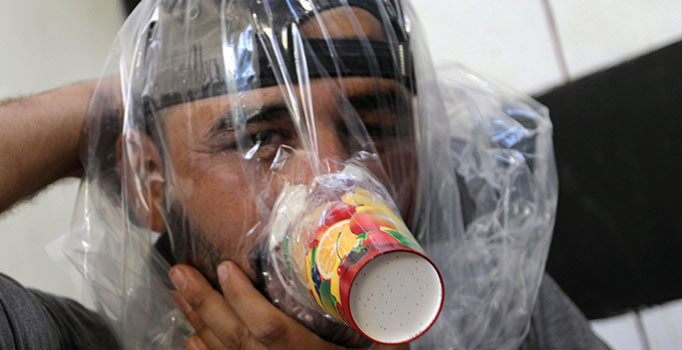 İdlib'de ölümü bekliyorlar... Katliama el yapımı maskeyle hazırlık