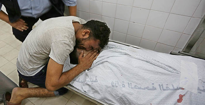 Son dakika! İsrail askerleri Filistinli genci şehit etti