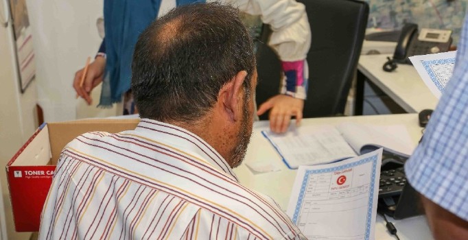 Meram’da tapu sevinci devam ediyor