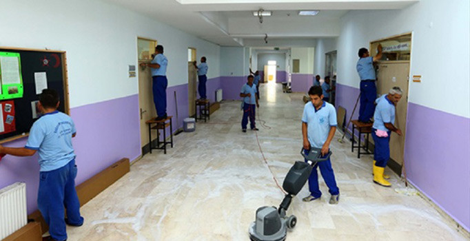 Okullara temizlik görevlisi ve güvenlik görevlisi alınacak