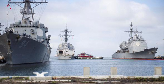 Amerika'da Florence alarmı! 30 savaş gemisi kasırgadan kaçtı