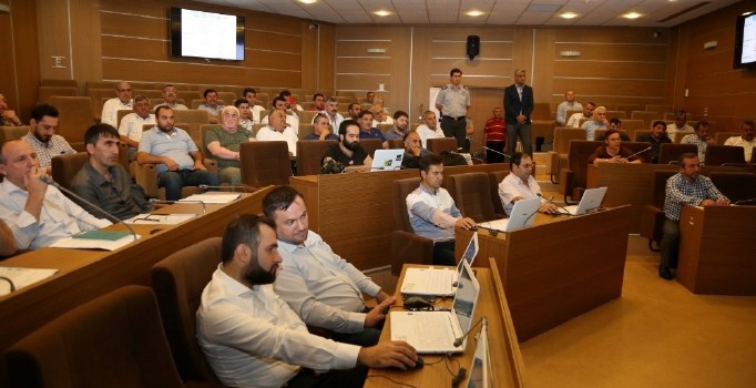 Eski fabrikanın yıkım ihalesi yapıldı