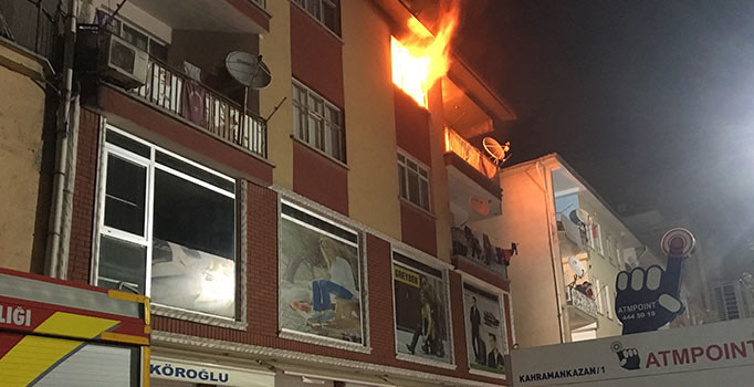 Ankara�da ev yangını