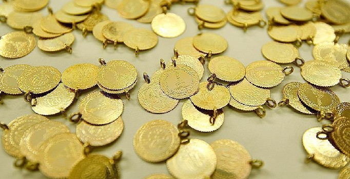 Gram altın 205 liranın altına geriledi