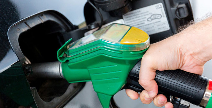 Petrolde düşen fiyat depolara yansıyacak