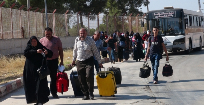 Bayrama için ülkelerine giden 15 bin Suriyeli döndü