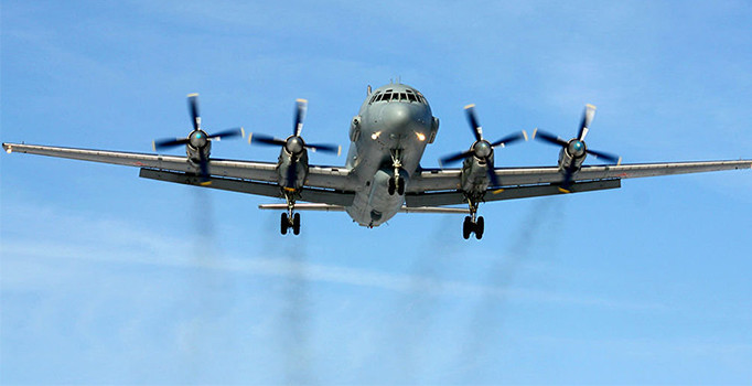 Suriye'de uçak gerilimi... Rusya sert uyardı, İsrail reddetti