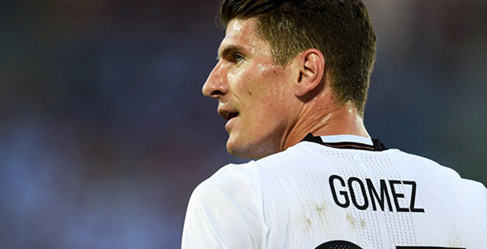 Gomez'den Beşiktaş mesajı: Seve seve gelirim