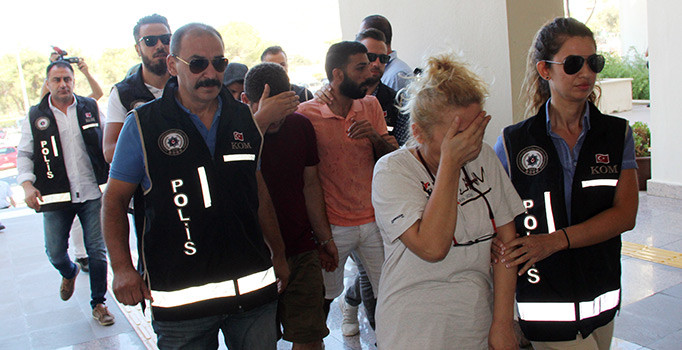 Bodrum’da göçmen kaçakçılarına operasyon
