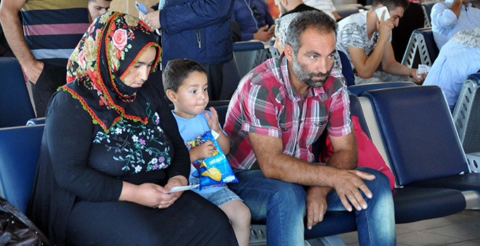 Sedanur Güzel'in acılı anne ve babası Kars'a gitti