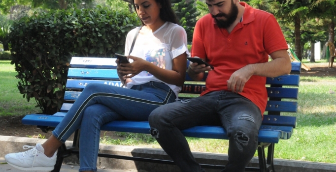 'Telefon bağımlılığı, tehlikeli bir bağımlılık türü'