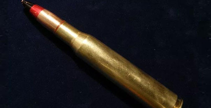 Cinayet zanlısının evinde uçaksavar mermisi ele geçirildi