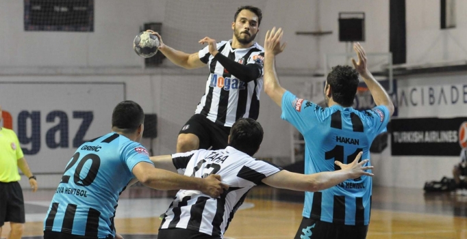 Beşiktaş Mogaz finale çıktı: 34-26