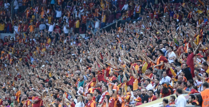 Arena'da seyirci rekoru kırıldı