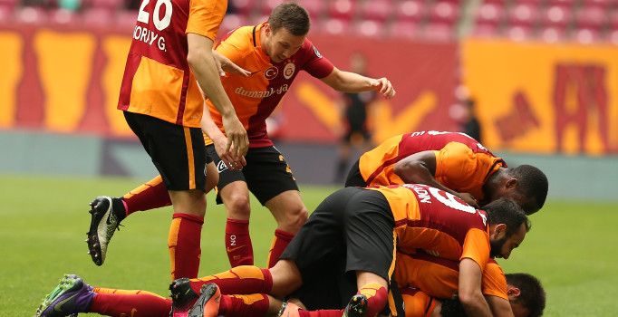 Galatasaray'ın Bursaspor maçı kafilesi belli oldu