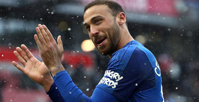 Cenk attı, Everton farklı kazandı