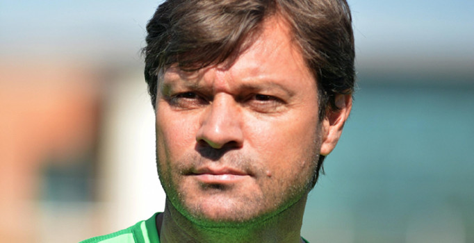 Ertuğrul Sağlam istifa etti