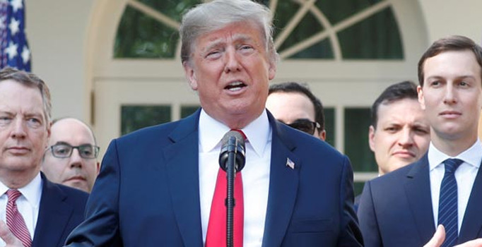 Trump duyurdu: Tam 1,2 trilyon dolar!