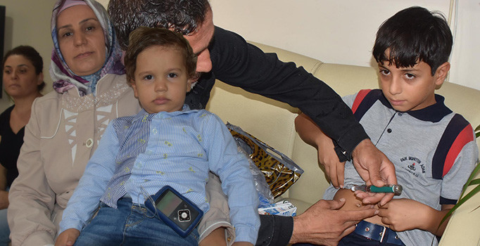 Dolar kuru, diyabet hastası çocukları vurdu