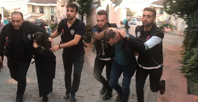 Ünlülere uyuşturucu satan zehir taciri, sevgilisiyle birlikte yakalandı