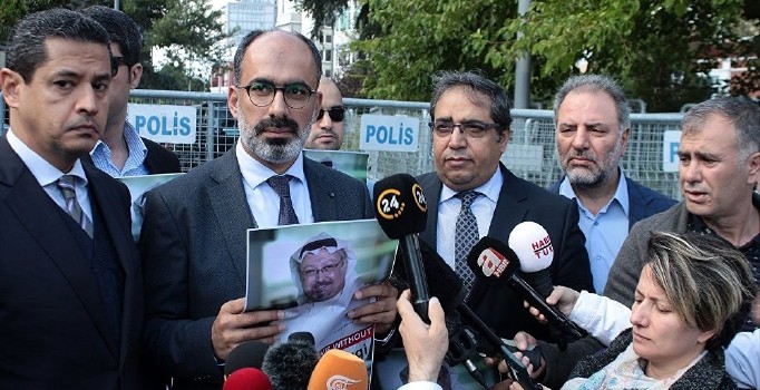 Türk Arap Medya Derneği Başkanı: Kameralar neden karartıldı?