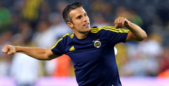 Robin van Persie: Beşiktaş panik yapıyor