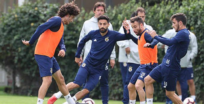 Fenerbahçe’de Sivas mesaisi sürüyor