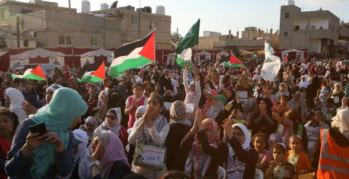 Yermuk'te 'Özgür Filistin' yemini