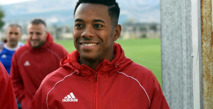 Robinho: Fenerbahçe maçı zor bir karşılaşma olacak