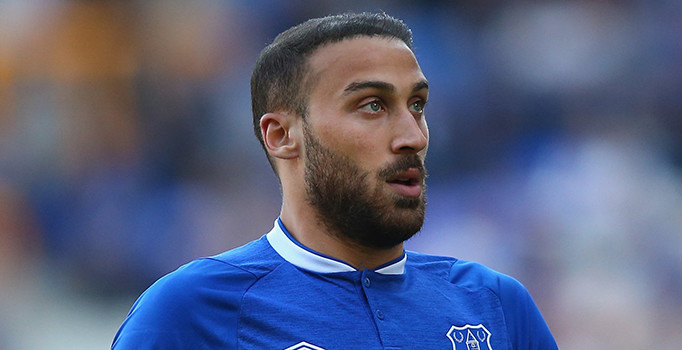 Cenk Tosun Everton'ı karıştırdı