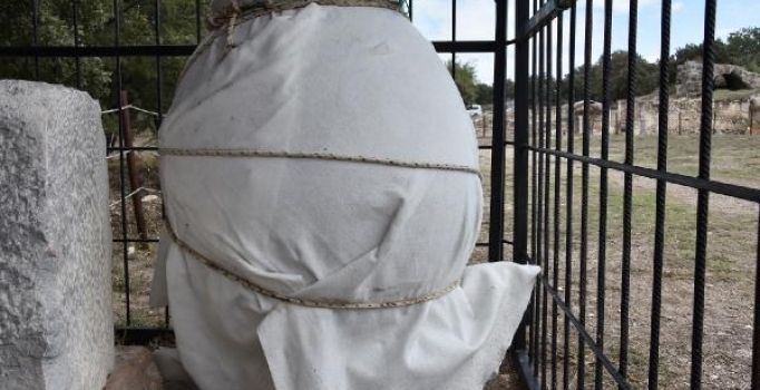 Çanakkale'de 1500 yıllık içi dolu küp bulundu!