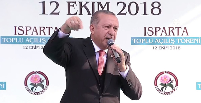 Cumhurbaşkanı Erdoğan: Münbiç'te mezarlarını kazıyorlar