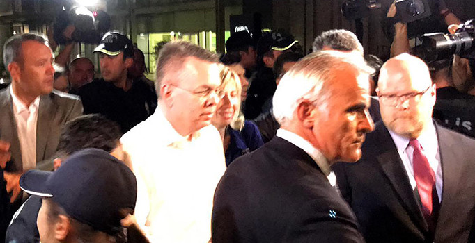 Tanıklar çekildi, Brunson çıktı