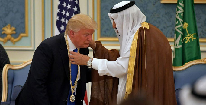 Trump, kayıp Suudi gazeteci Kaşıkçı için Kral Selman ile görüşecek