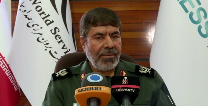 İran: Suriye'de kalmaya devam edeceğiz