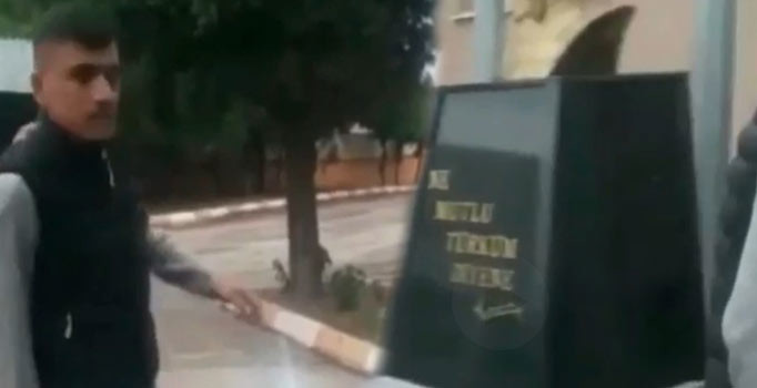 Atatürk büstüne çirkin saldırıya iki tutuklama