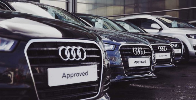 Alman otomotiv devi Audi'den tasarruf tedbiri