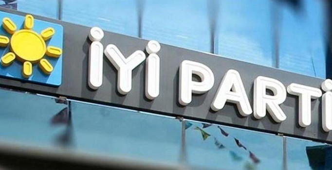 İYİ Parti İzmir Teşkilatı’nda istifalar