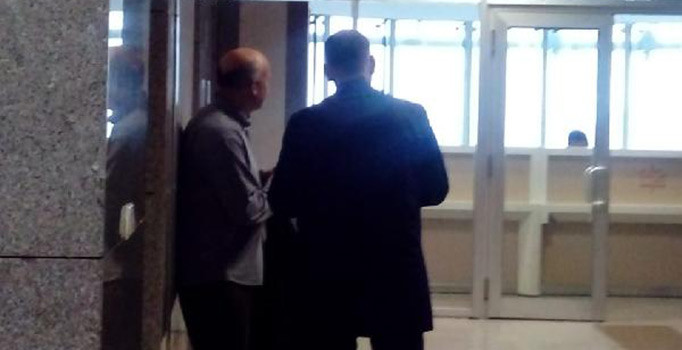 Konsolosluk çalışanları savcılıkta ifade veriyor