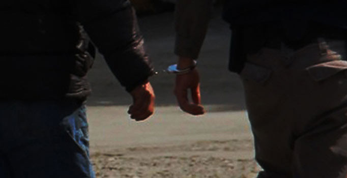 PKK adına eylem yapan 8 hücre üyesi yakalandı