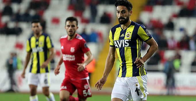 Mehmet Ekici para bastı!