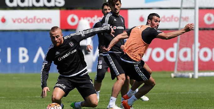 Lider Beşiktaş'ın konuğu Kayserispor