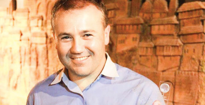 Türk doktorun devri̇m gi̇bi̇ keşfi̇ alkışlandı