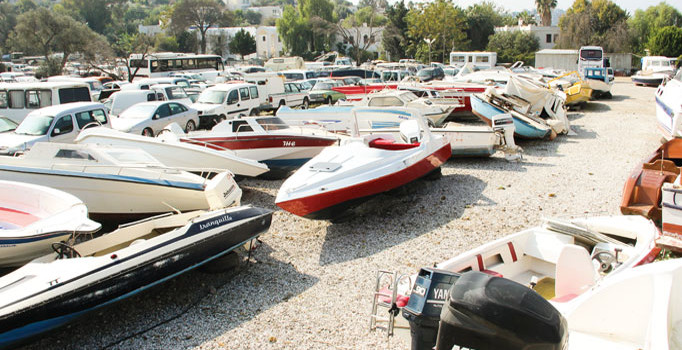 Mülteciyi ölüme taşıyan yatlar imha edilecek